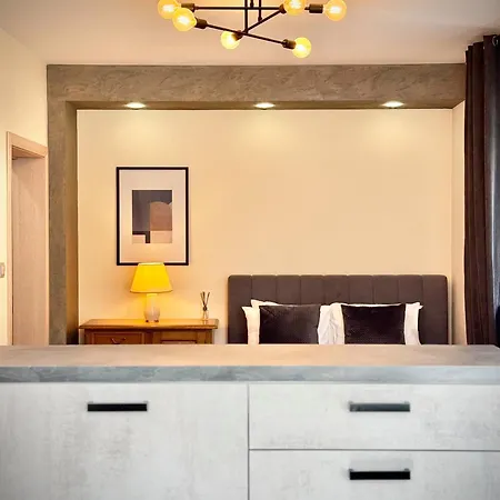 Апартамент Centre 2bed For 5 Guests 2 Minutes From High Street