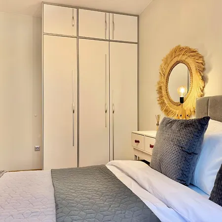 Centre 2bed For 5 Guests 2 Minutes From High Street Пловдив
