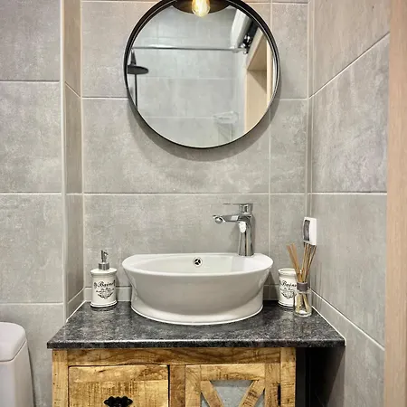 דירה Centre 2bed For 5 Guests 2 Minutes From High Street *