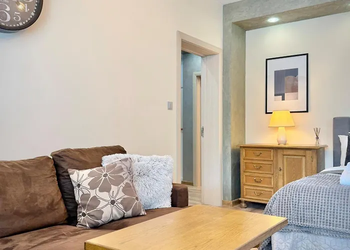 Apartament Centre 2bed For 5 Guests 2 Minutes From High Street